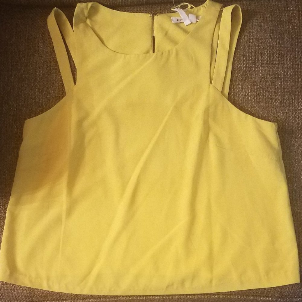 BCBGeneration Artichoke Double-Strap Tank Blouse Sz M NWT - Picture 2 of 7